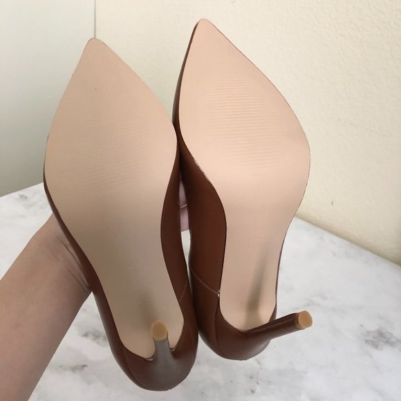 SOLD❤️ Size 5.5 Brown PU High Heel Pump - Picture 7 of 7